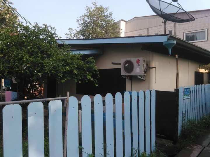 Patchaya Guesthouse Amphawa Ngoại thất bức ảnh