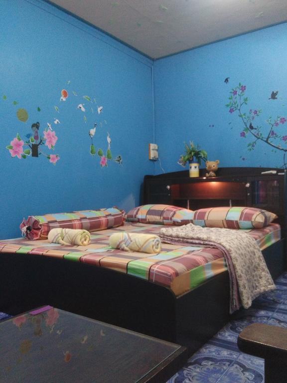 Patchaya Guesthouse Amphawa Ngoại thất bức ảnh